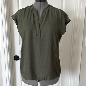 Banana Republic Top